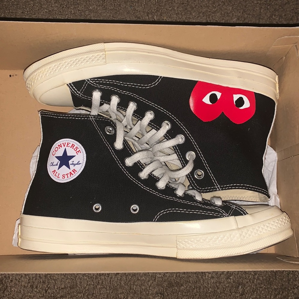 Comme Des Garcons Play Converse